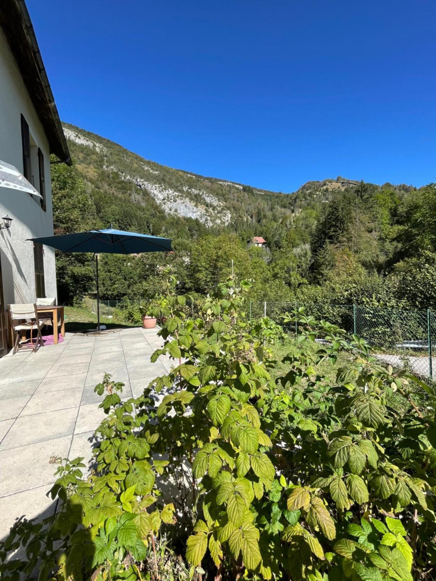 Appartement La Sabaudia à Saint-Pierre-d'Entremont  Extérieur photo